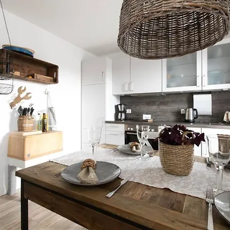 Traumhaftes Luxus Penthouse Tueselwind Apartment Husum (Schleswig-Holstein)