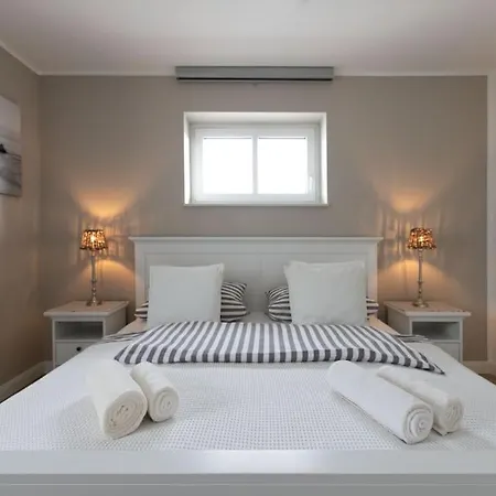 Traumhaftes Luxus Penthouse Tueselwind